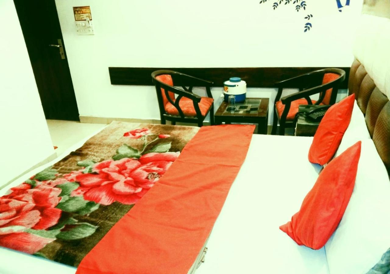 Ap Singh Hotels In Near New Delhi Railway Station Extérieur photo